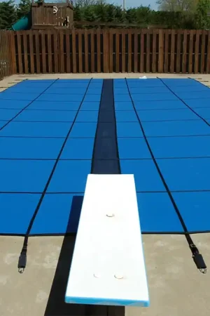 Exclusive Offer 18’6″ x 36’6″ GLI HyPerLite Solid GRECIAN Safety Cover with Center End Step